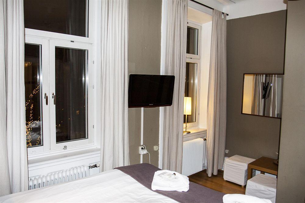 Hotell Goeta เออเรบรู ภายนอก รูปภาพ
