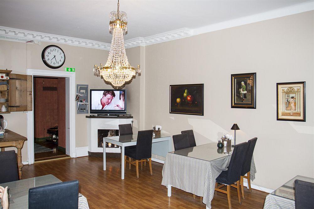 Hotell Goeta เออเรบรู ภายนอก รูปภาพ
