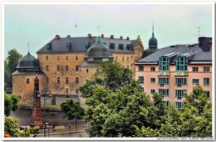 Hotell Goeta เออเรบรู ภายนอก รูปภาพ