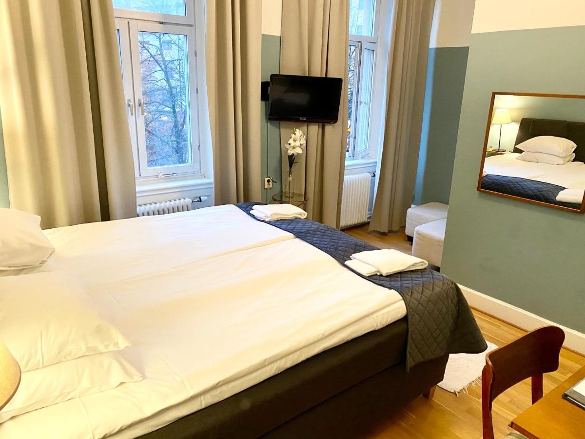 Hotell Goeta เออเรบรู ภายนอก รูปภาพ